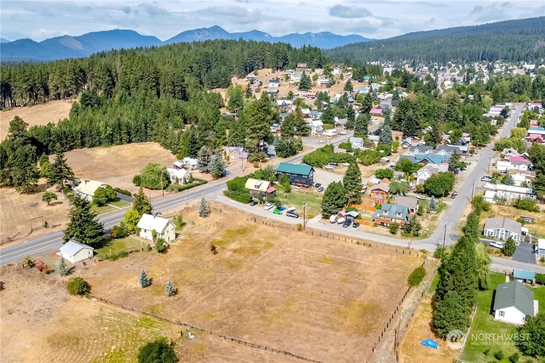 Property Photo:  3811 State Route 903  WA 98941 