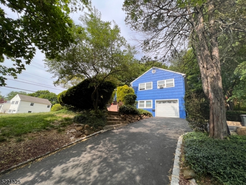 340 Livingston Ave  New Providence Boro NJ 07974 photo