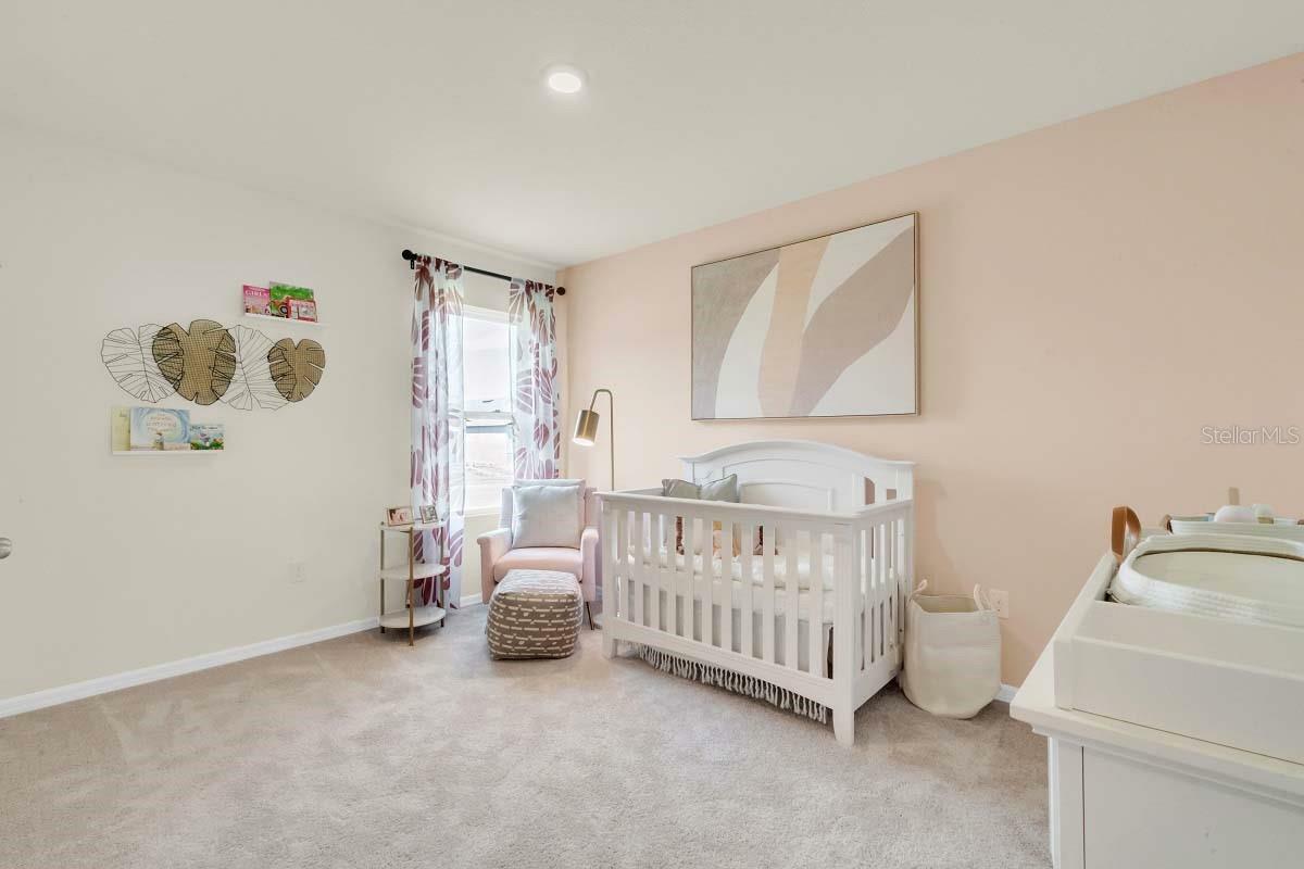 Property Photo: 409 Camilla Road FL 32724