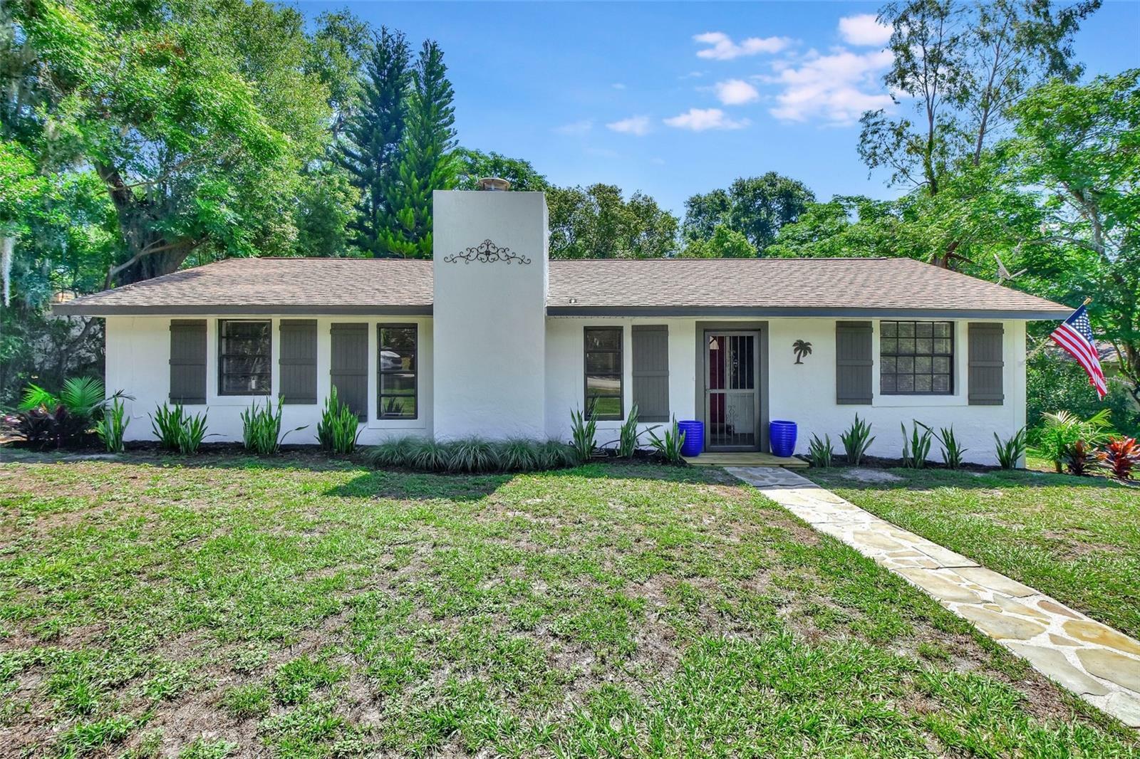 Property Photo:  243 Lago Vista Street  FL 32713 