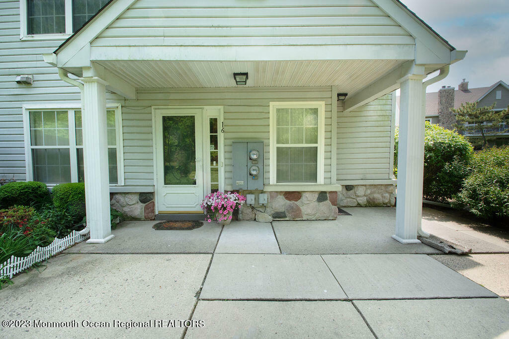 Property Photo:  16 Santa Fe Court  NJ 07712 