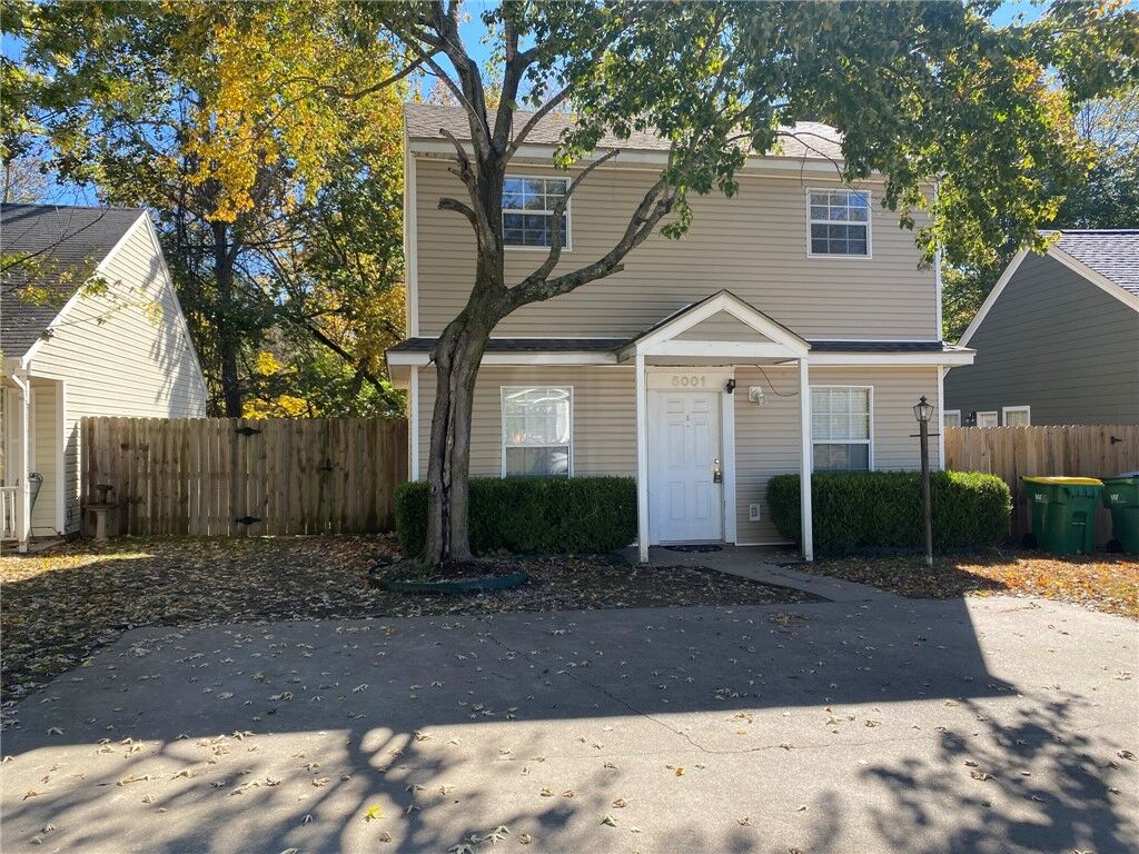 Property Photo:  5001 Bonita Place  AR 72762 