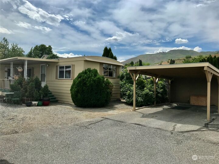 2 bed Wenatchee home for sale: 1608 N Western Avenue 18, Wenatchee, WA ...