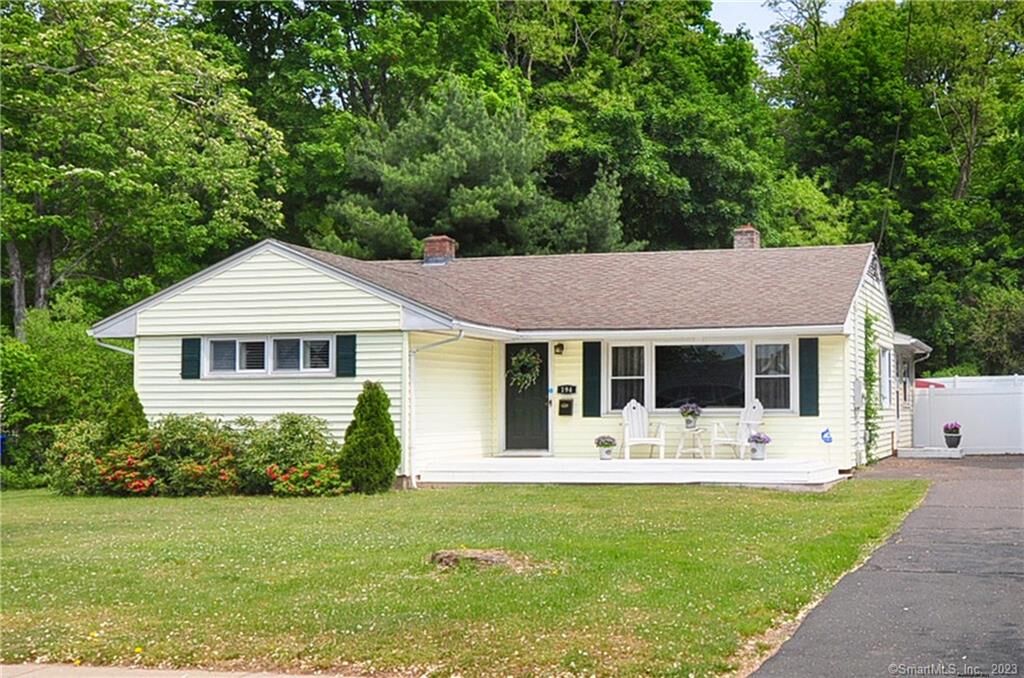 Property Photo: 194 Kelly Road CT 06074