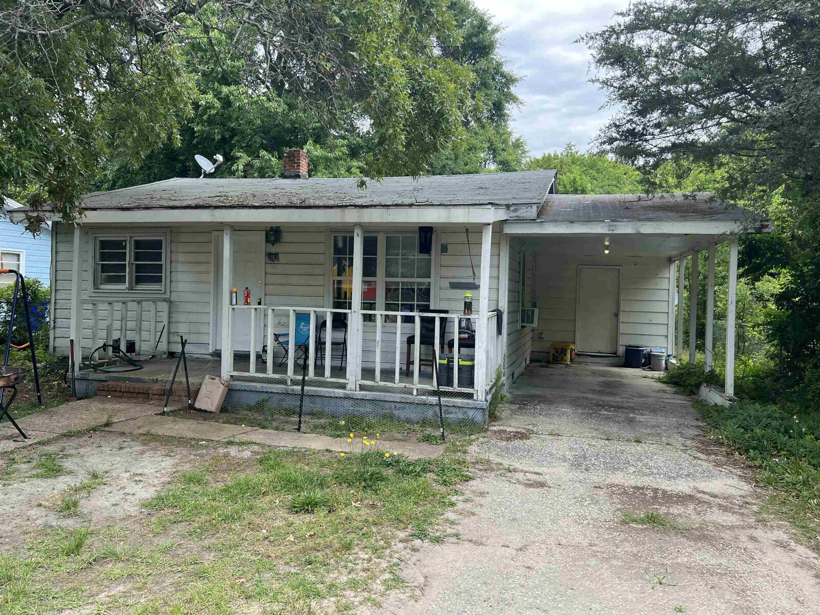 Property Photo: 207 S 5th Street NC 28390
