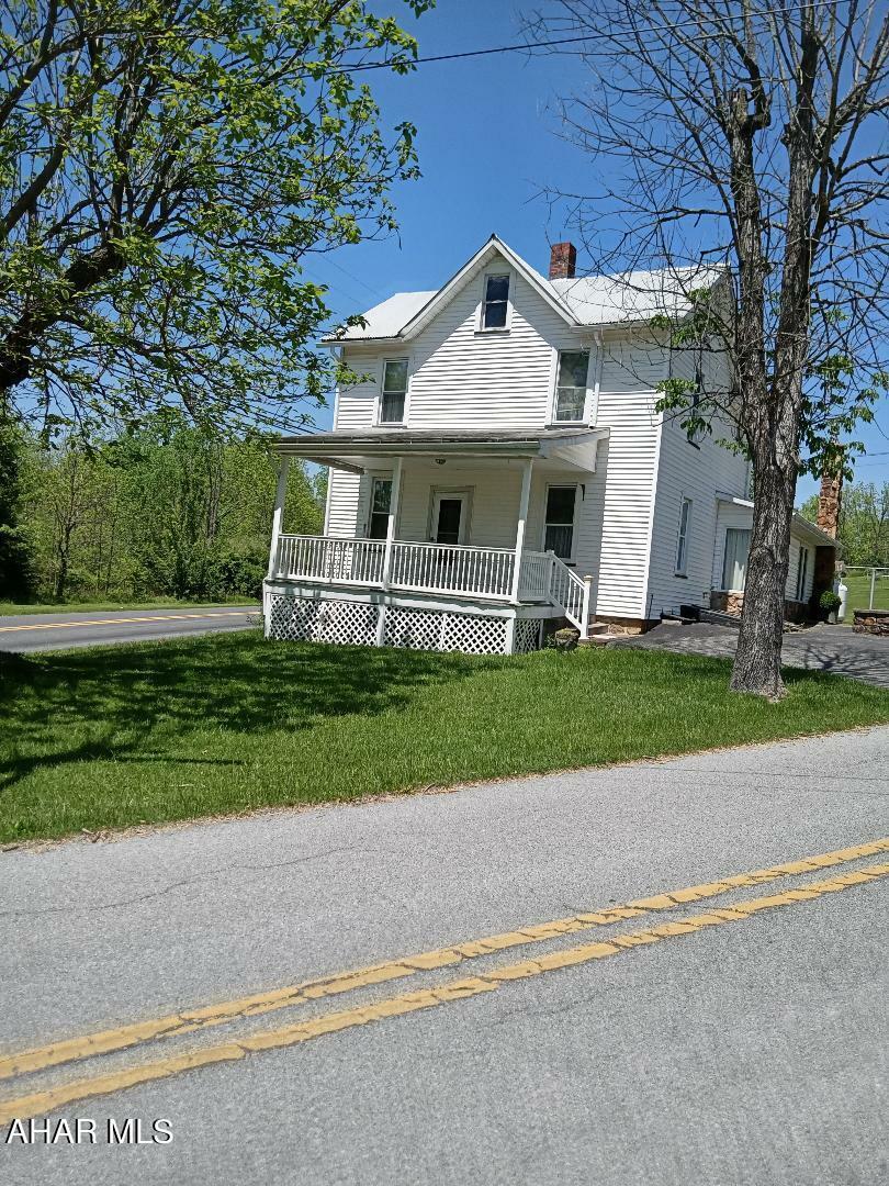 Property Photo:  113 Huntingdon Pike Road  PA 16693 