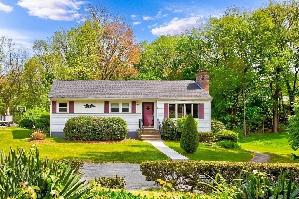 Property Photo: 396 Russell St MA 01801
