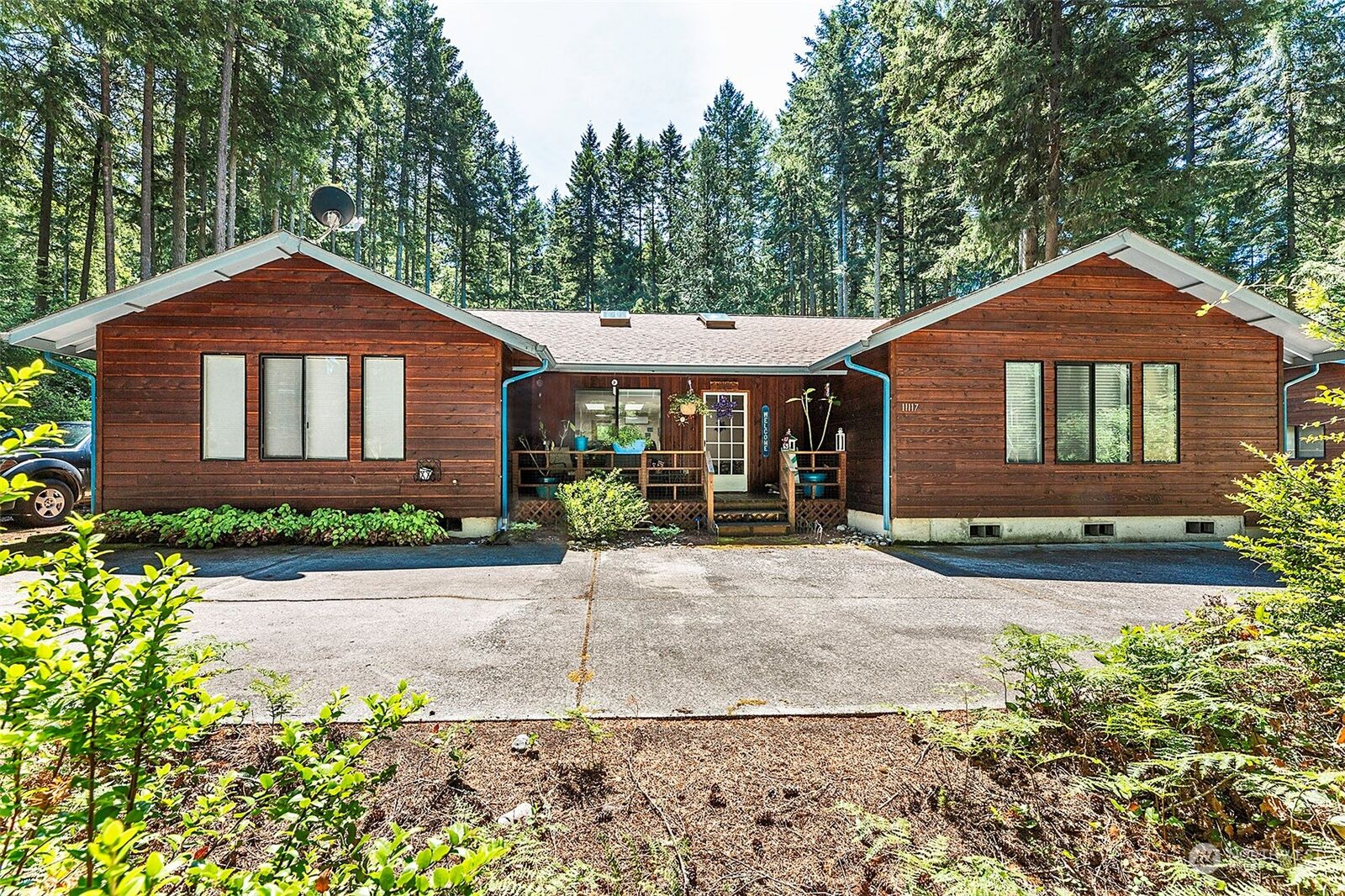 Property Photo:  11117 Cole Place  WA 98303 