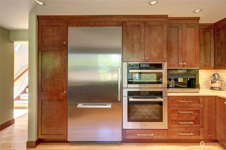 Property Photo:  14930 SE 184th Street  WA 98058 