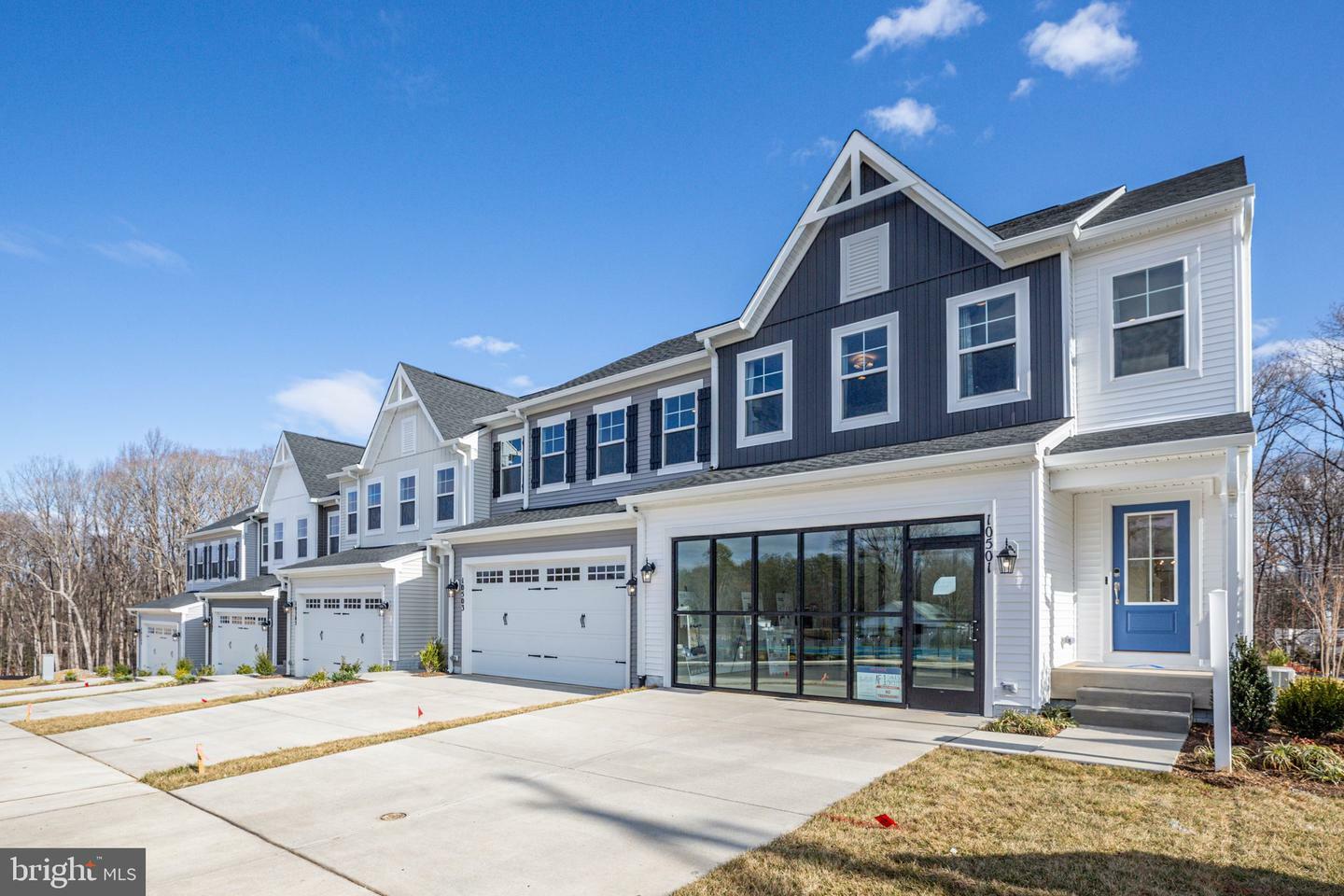 Property Photo: 10501 Afton Grove Court VA 22408