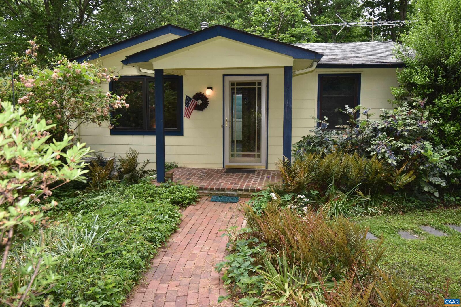Property Photo: 7032 Celt Rd VA 22973