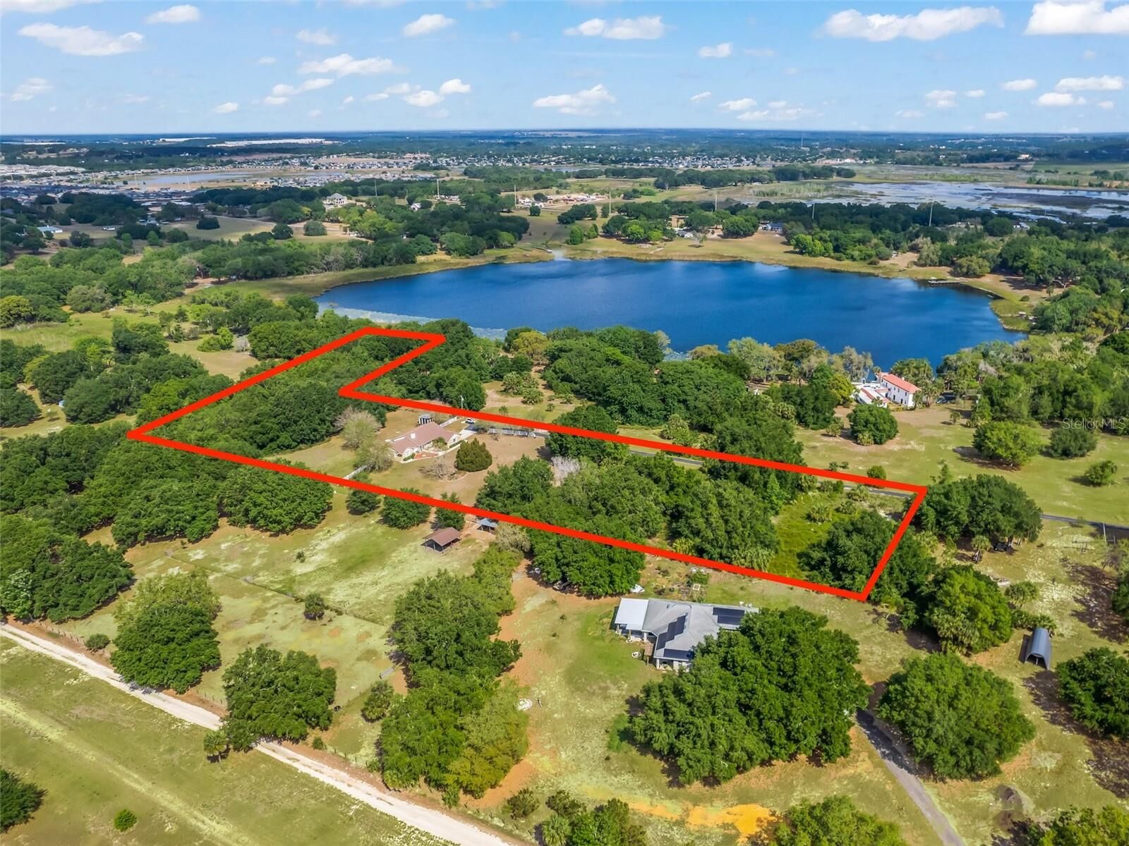 Property Photo:  17735 E Apshawa Road  FL 34715 