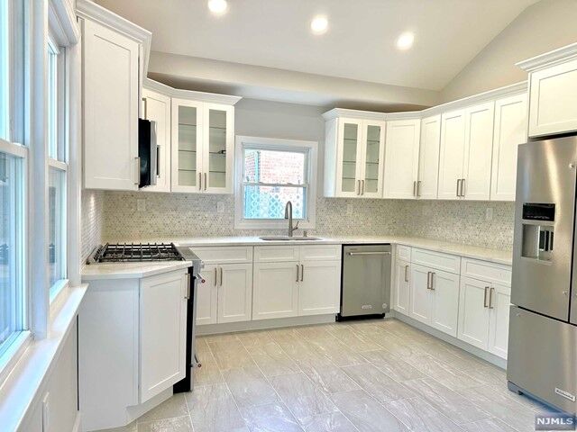 Property Photo:  0-101 Fair Lawn Parkway  NJ 07410 