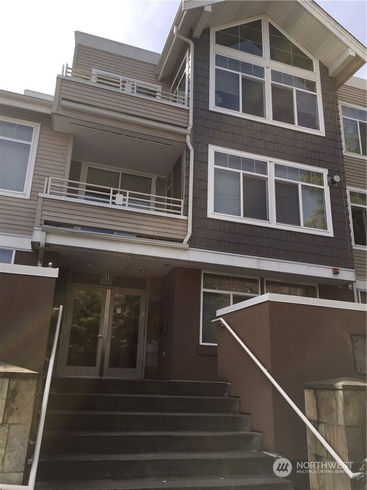 611 Highland Drive 101  Seattle WA 98109 photo