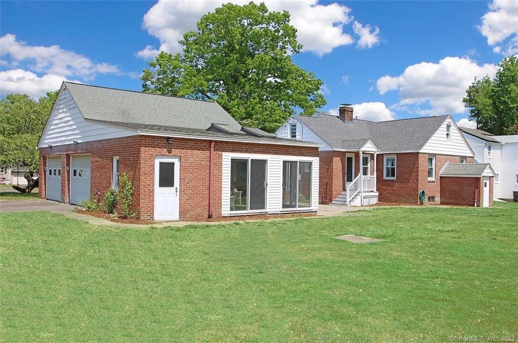 Property Photo: 143 Grove Street CT 06096