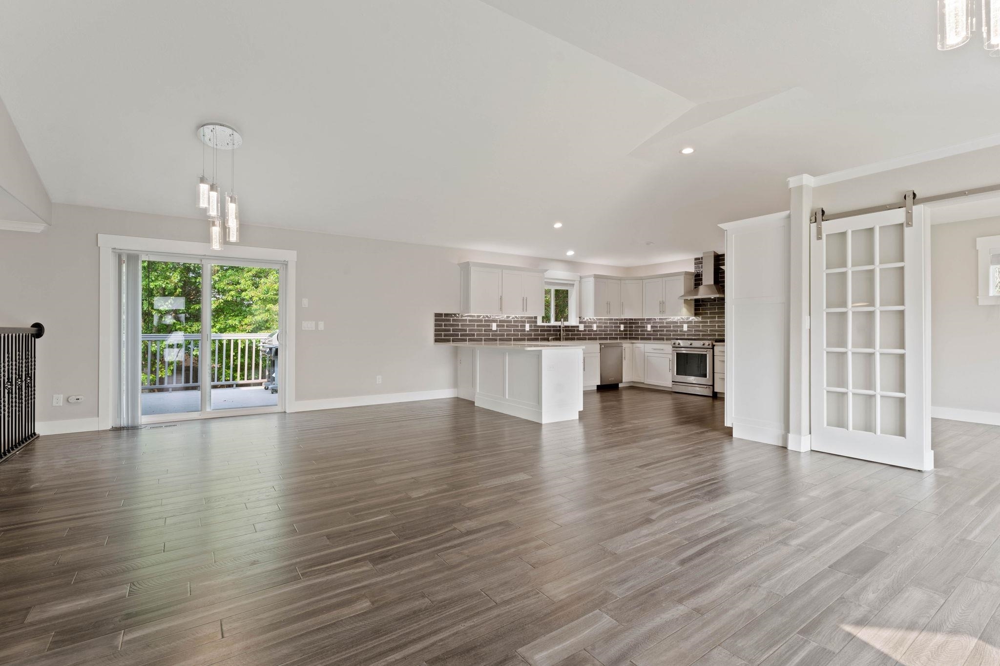 Property Photo: 10215 N Lindeke Rd WA 99208