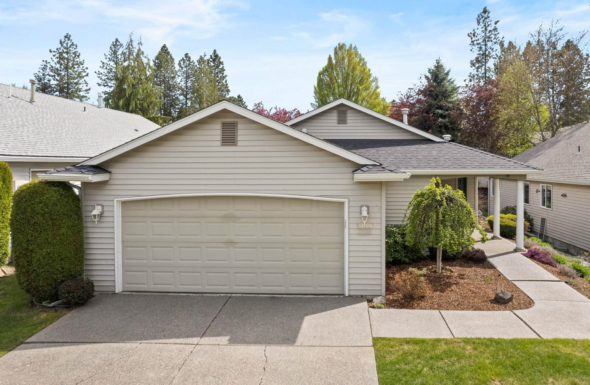 Property Photo:  3706 E Alexandra Ln  WA 99223 