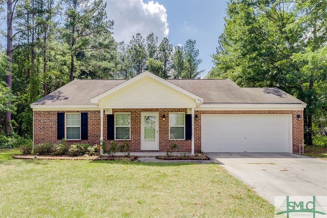 Property Photo:  410 Shadowbrook Circle  GA 31329 