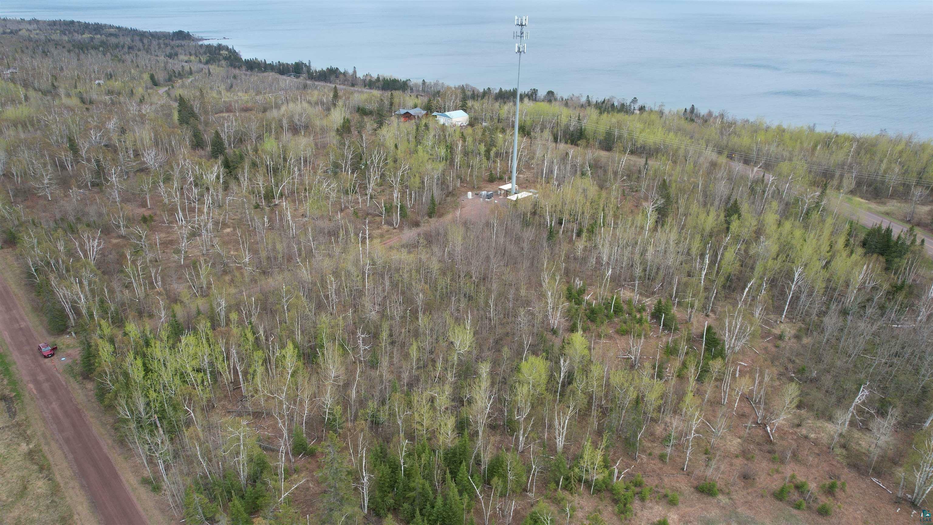 Property Photo: 6334 Old County Rd 6 MN 55603