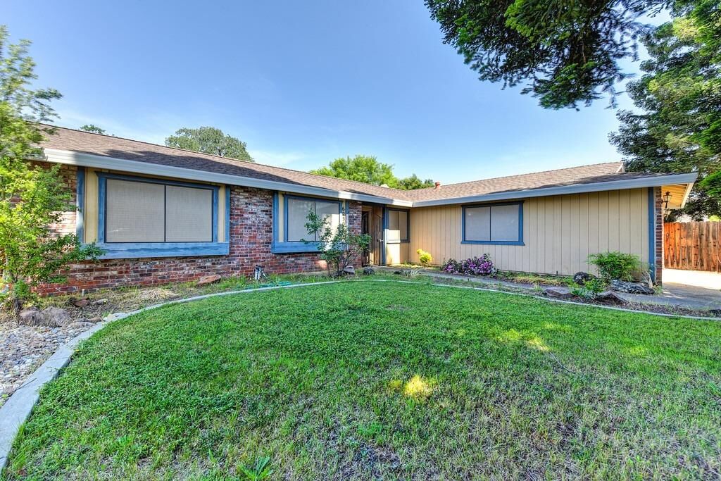 Property Photo: 6250 Springview Drive CA 95677