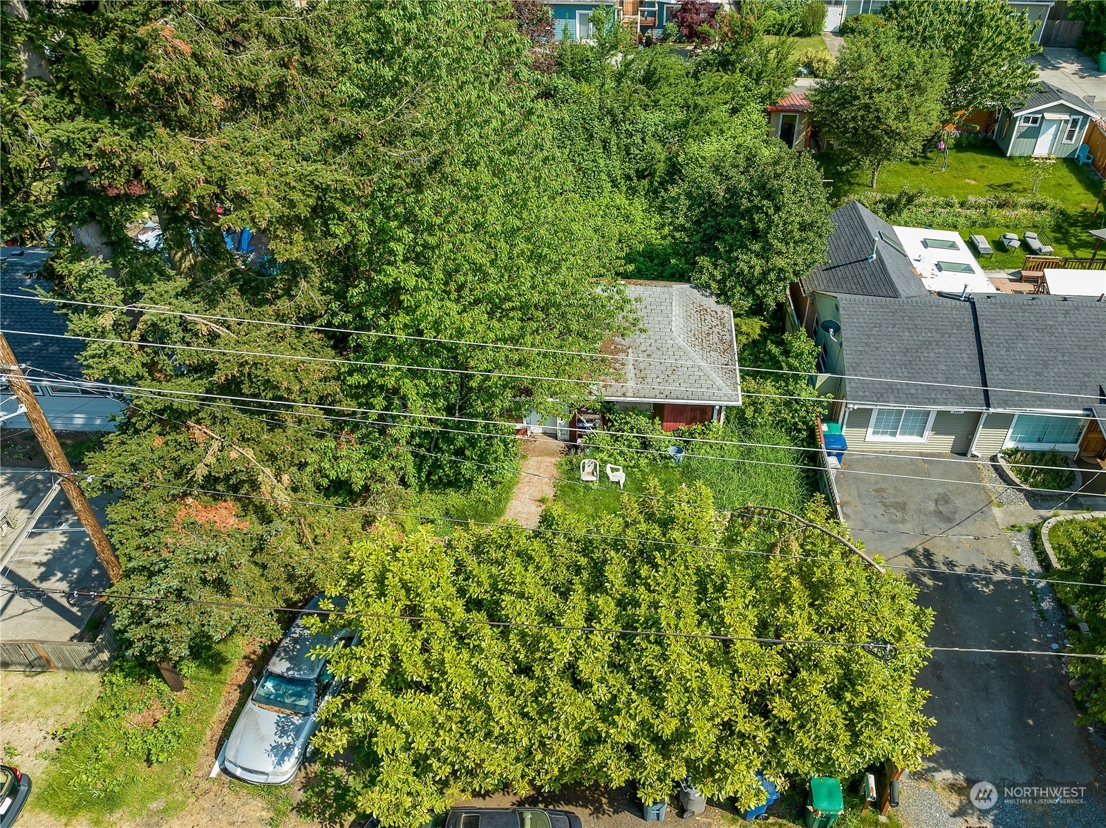 Property Photo:  5229 244th Street SW  WA 98043 