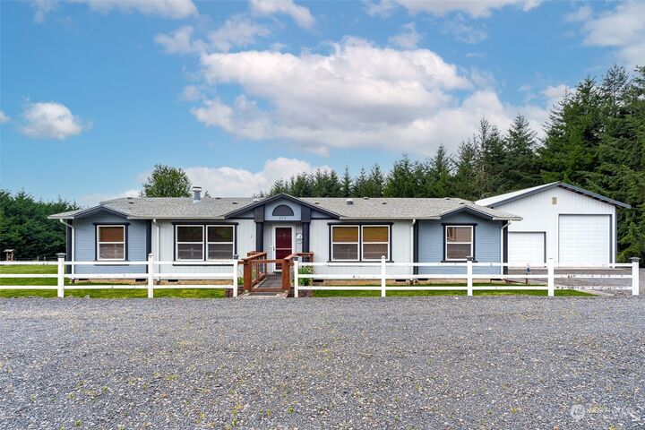 Property Photo:  273 Roe Road  WA 98596 