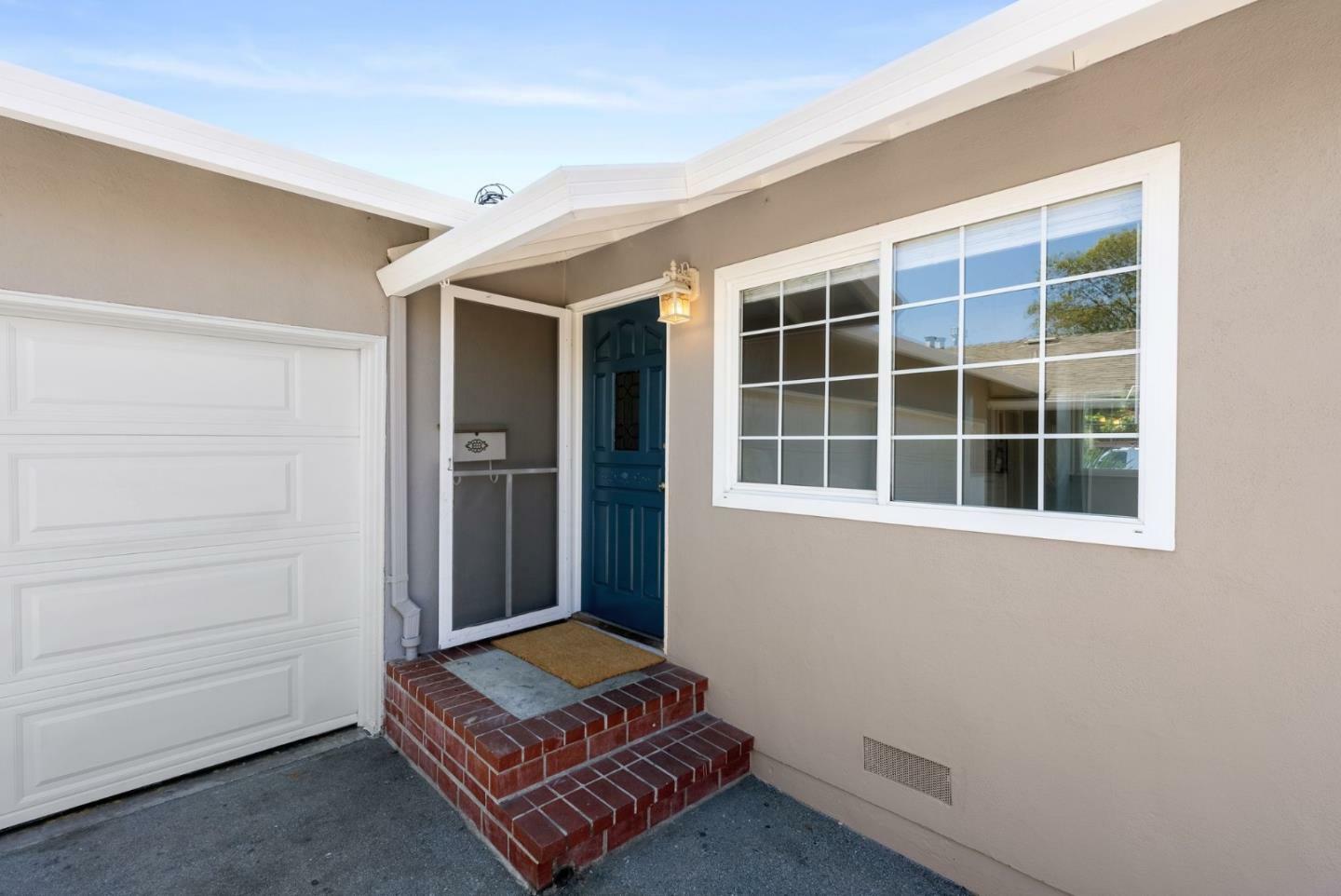 Property Photo: 984 Rose Avenue CA 94063