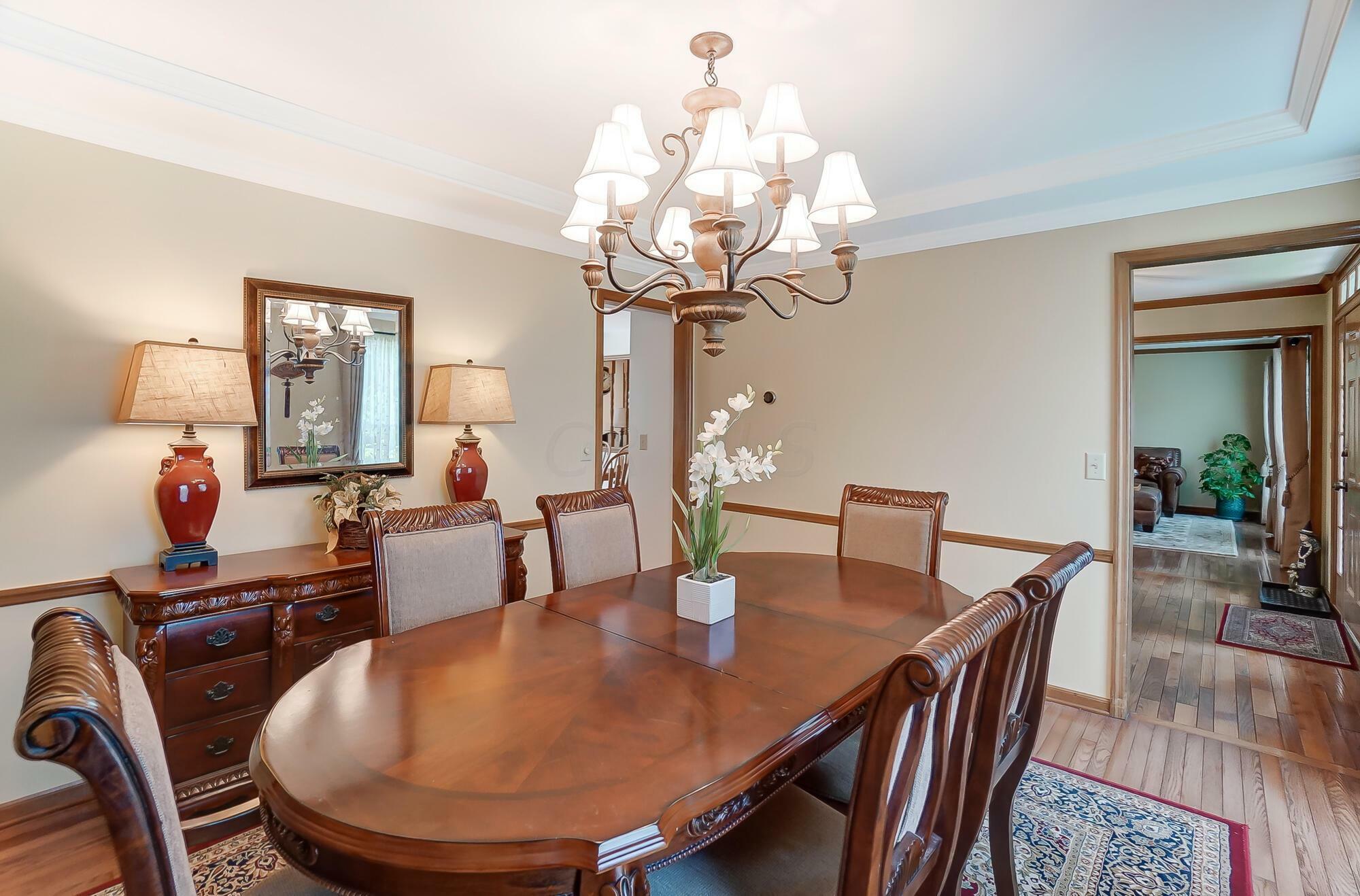 Property Photo: 4555 Elderberry Court OH 43220