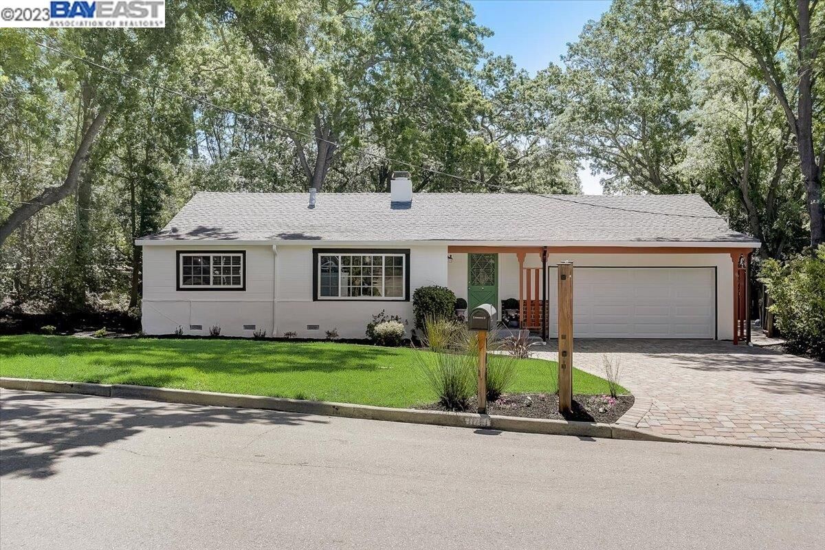 Property Photo:  166 Pulido Rd  CA 94526 