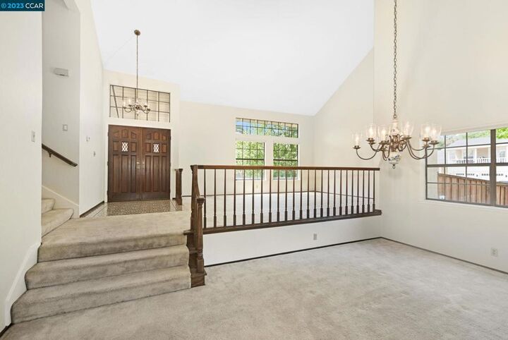 Property Photo: 61 Moore Ct CA 94583