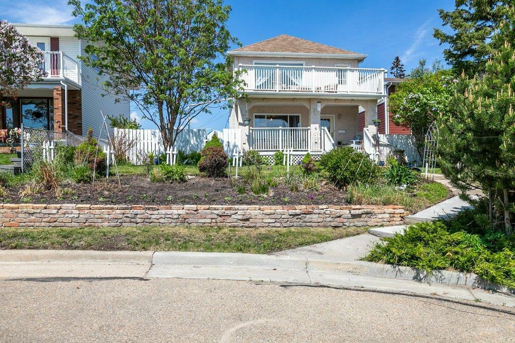 Property Photo: 4 Howarth Streetclose AB T4N5N7