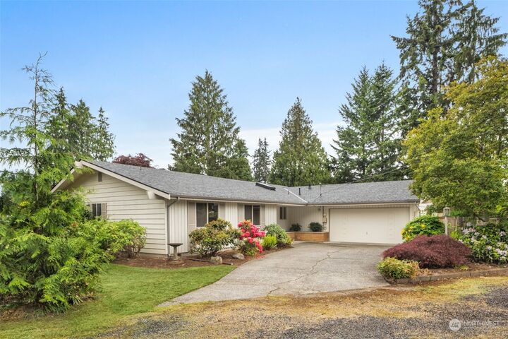 5606 83rd Place NE  Marysville WA 98270 photo