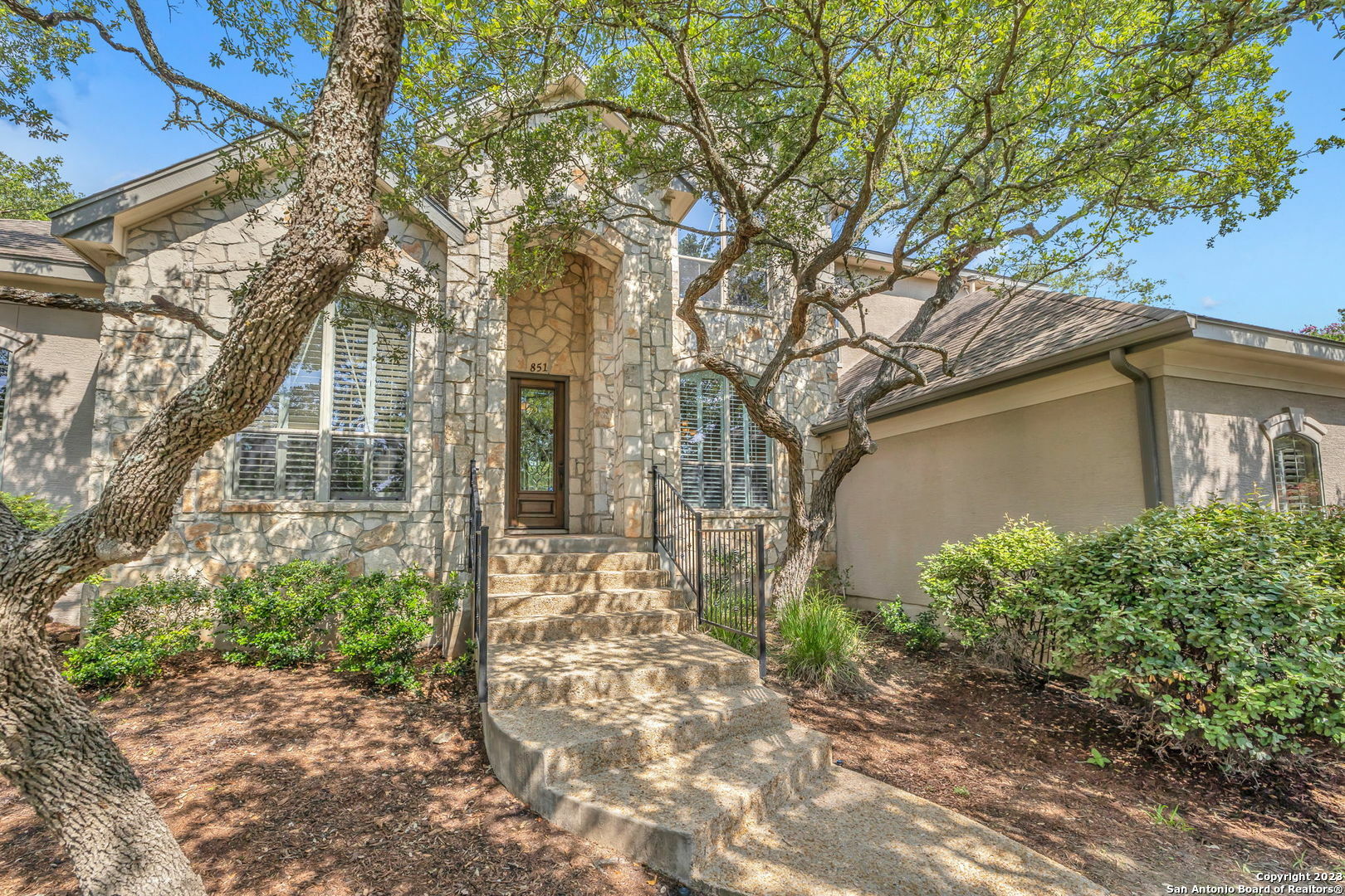 Property Photo:  851 Fawnway  TX 78260 