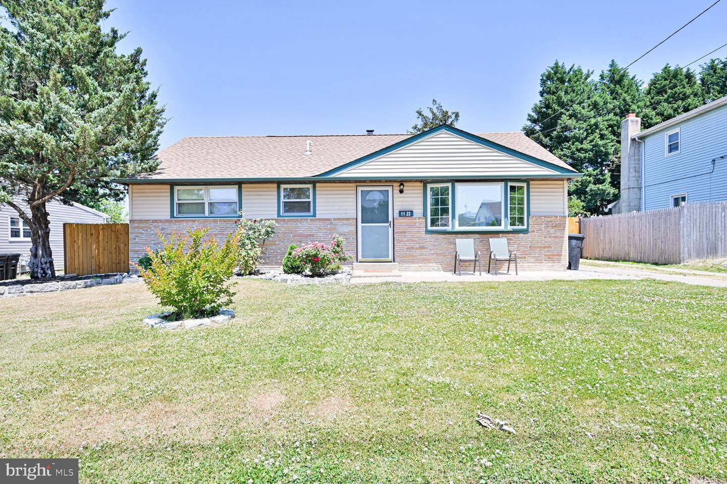 Property Photo: 1122 Monmouth Road NJ 08096