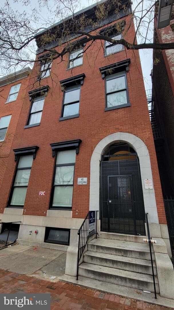 Property Photo:  312 N Paca Street 3  MD 21201 