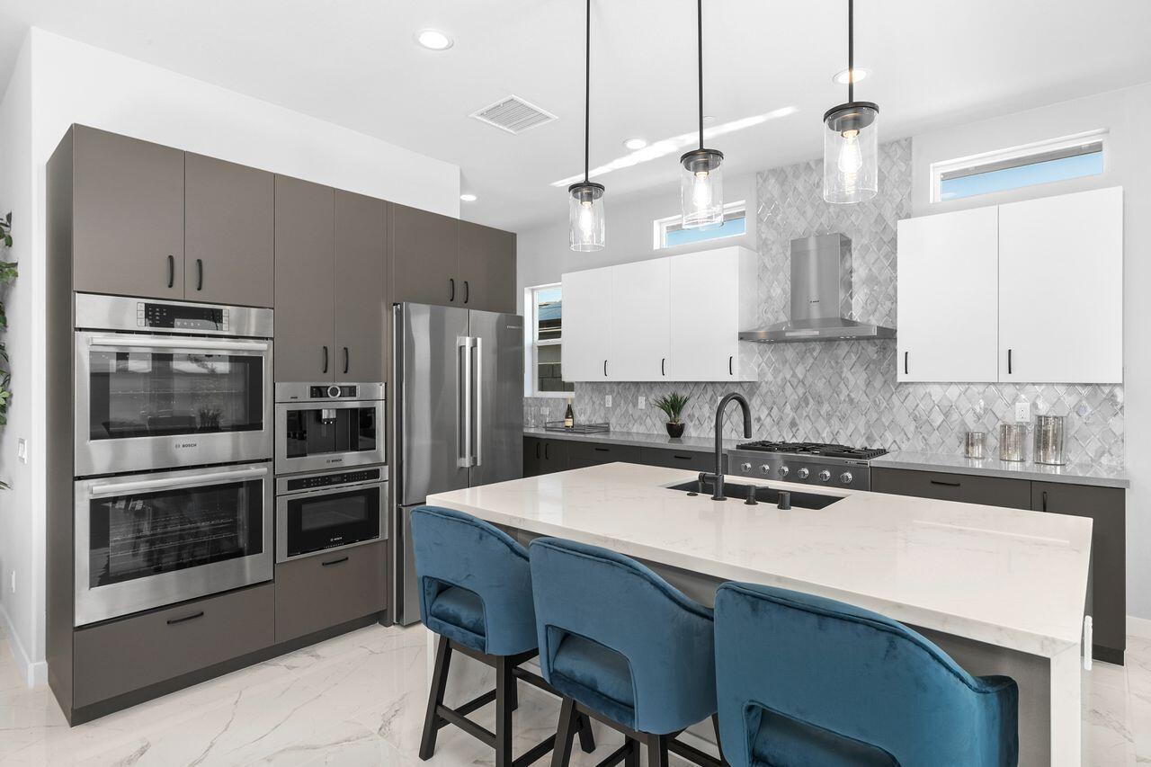 Property Photo: 49842 Solstice Place CA 92211