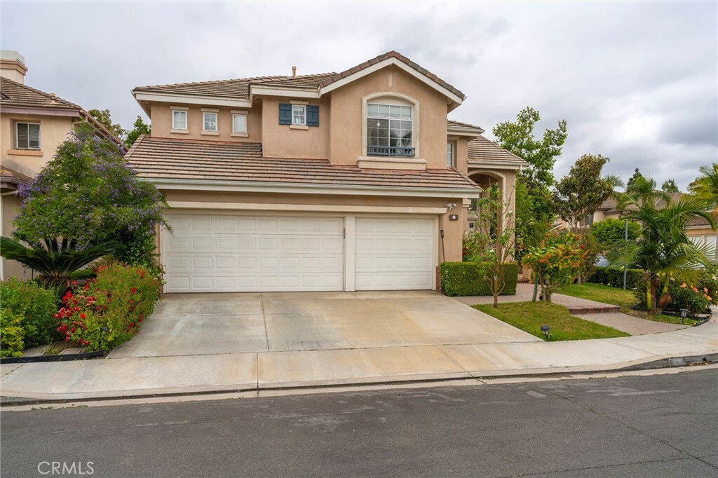 9 Arbusto  Irvine CA 92606 photo