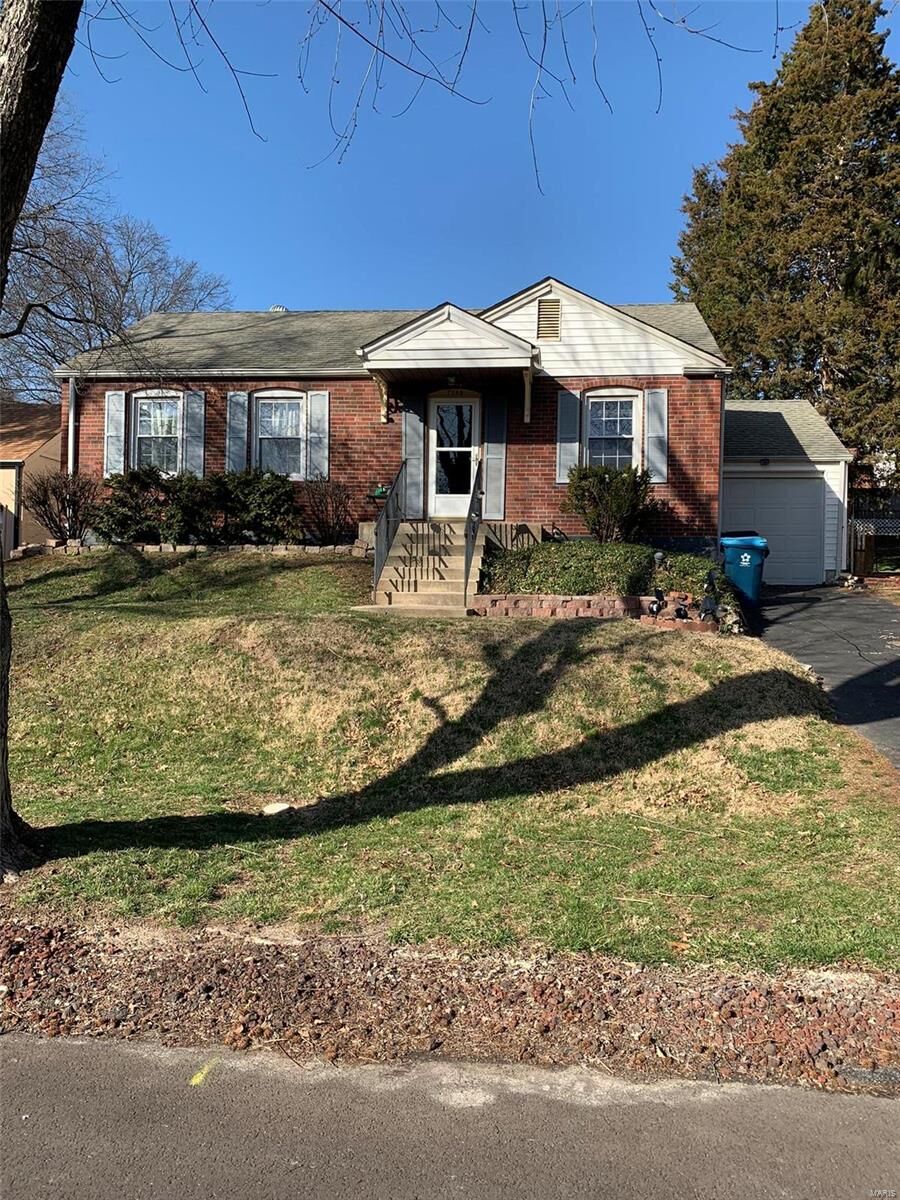 Property Photo: 7045 Rhodes Avenue MO 63123