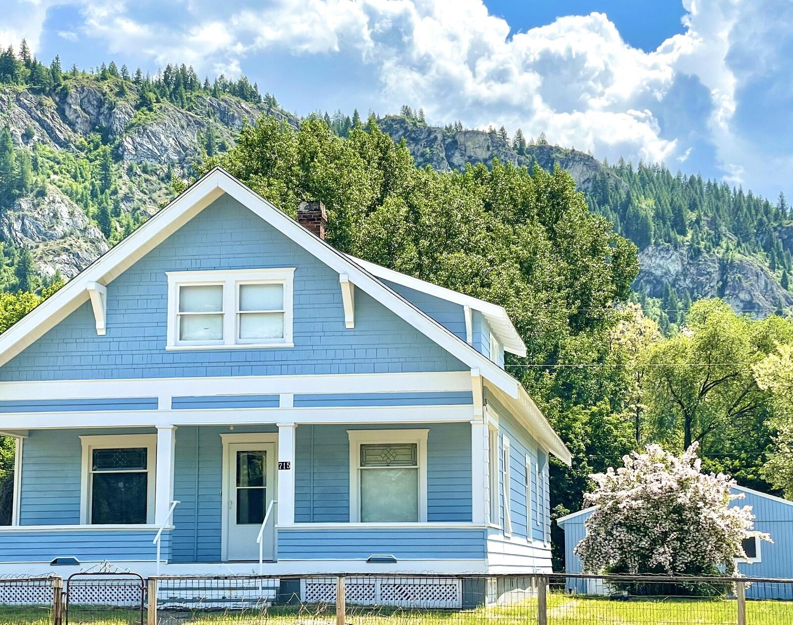 House for sale in Northport 715 Columbia Ave, Northport, WA 99157