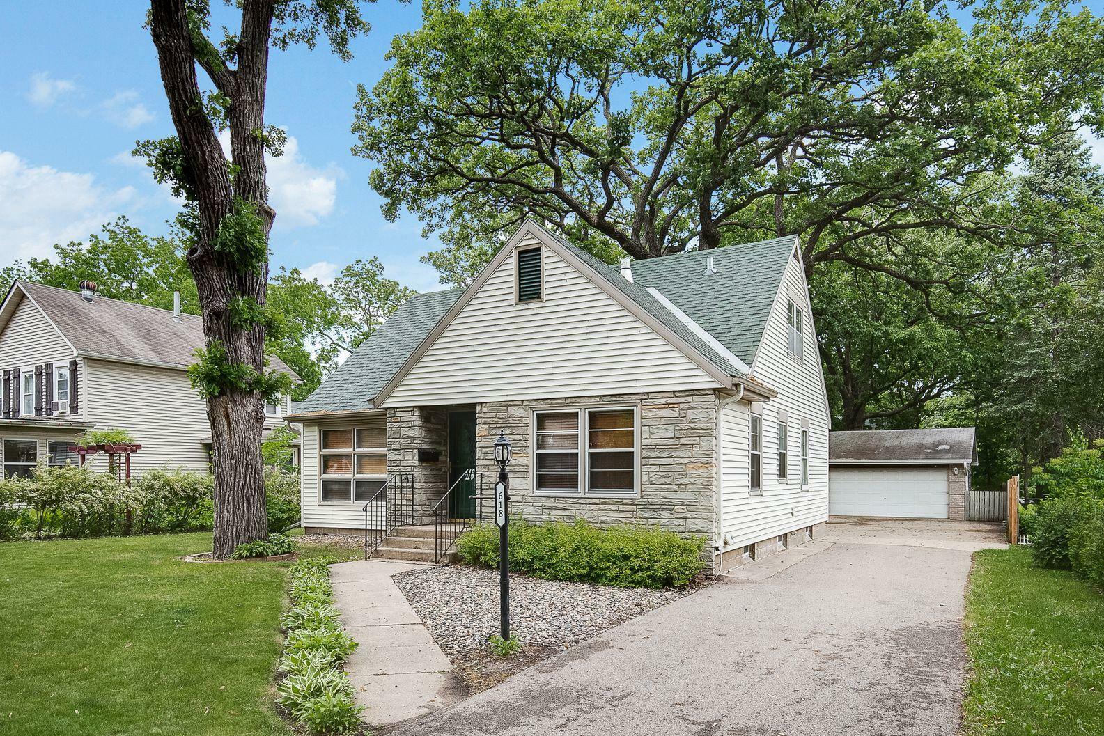 618 4th Street W  Hastings MN 55033 photo