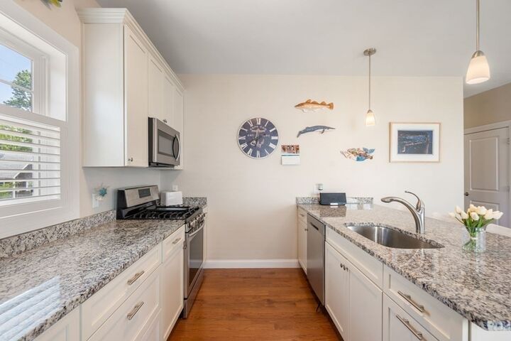 Property Photo: 637 Gifford Street 17A MA 02540