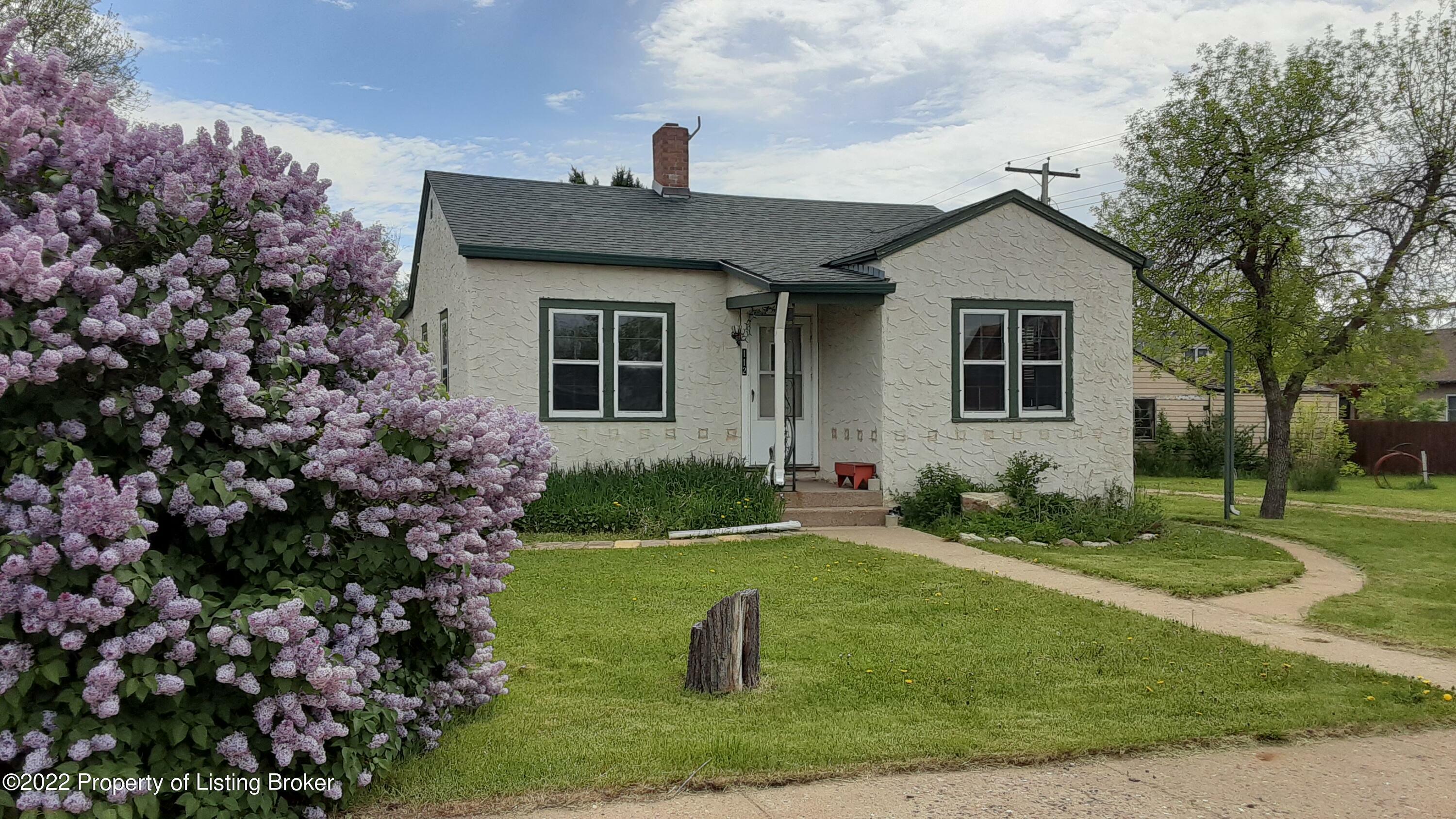 Property Photo:  112 N Buffalo Street  ND 58638 