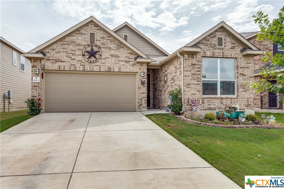 Property Photo:  663 Anthem Lane  TX 78132 