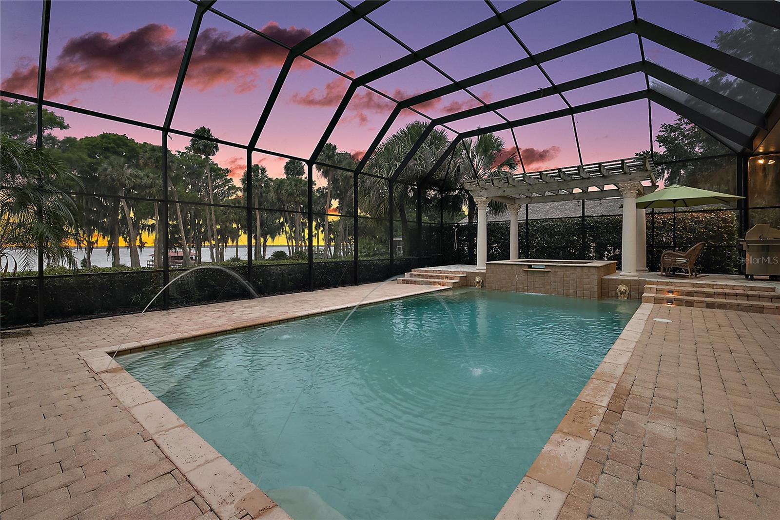 Property Photo:  1710 Peninsula Drive  FL 32778 