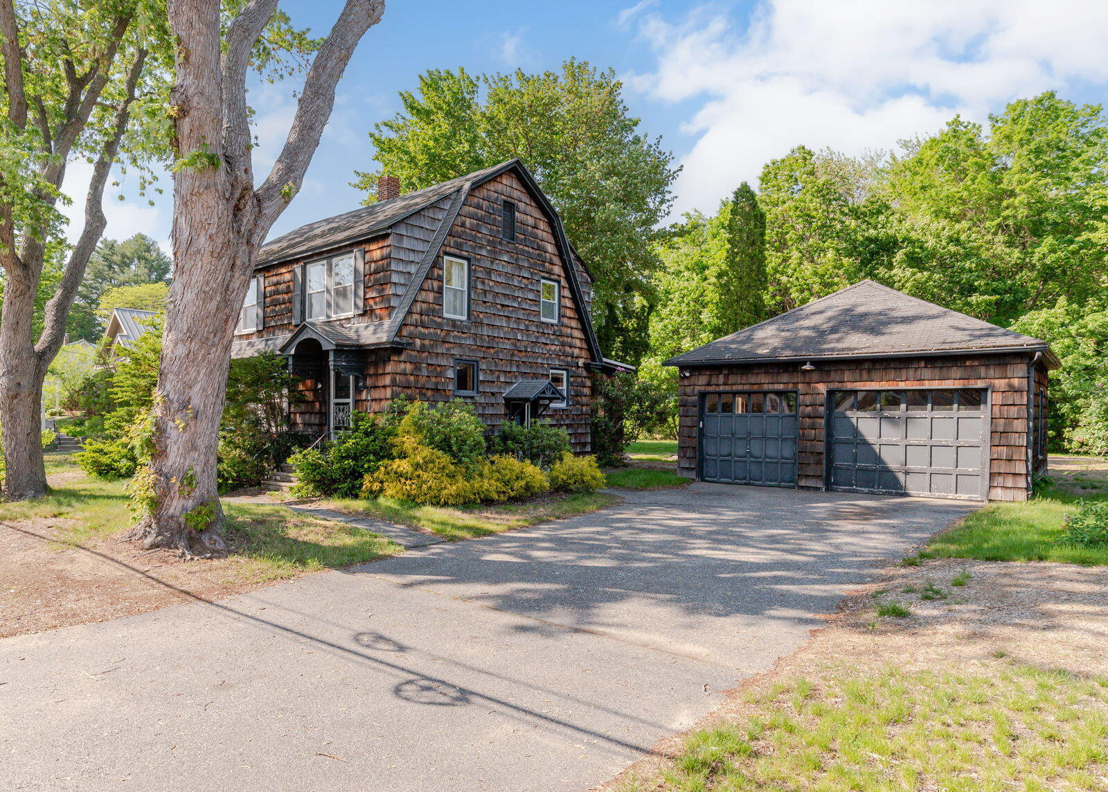 Property Photo: 223 Lake Street ME 04210