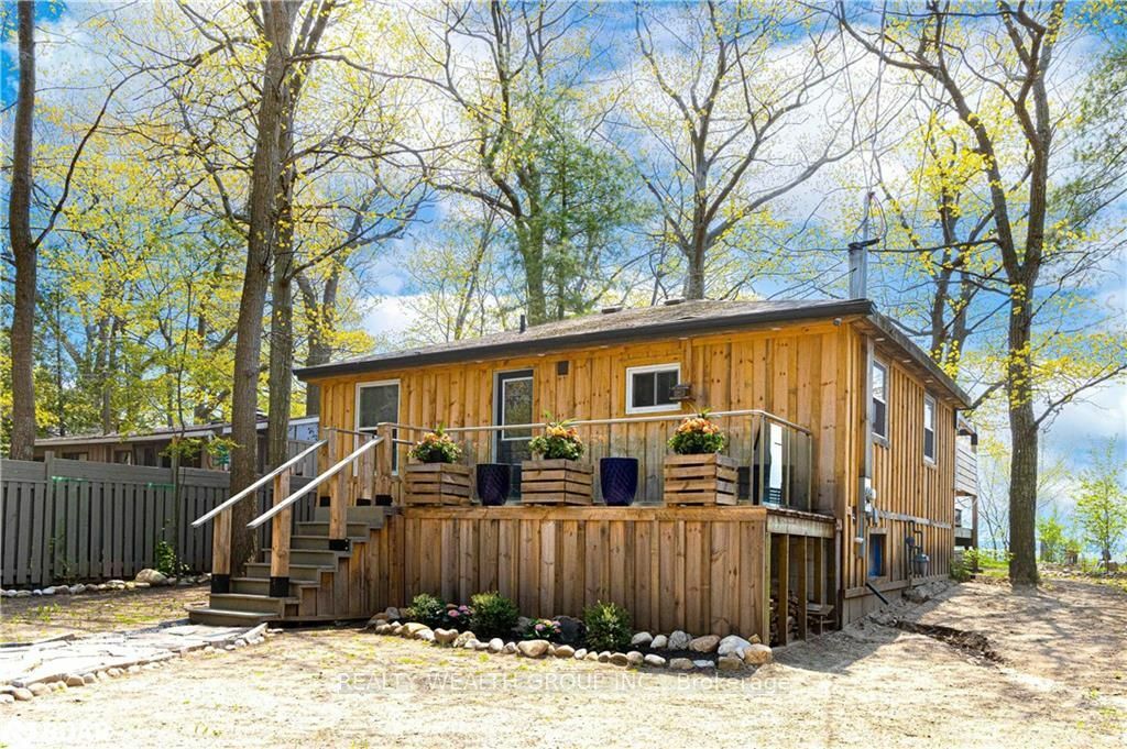 28 Willow Dr  Tiny ON L0L1P1 photo