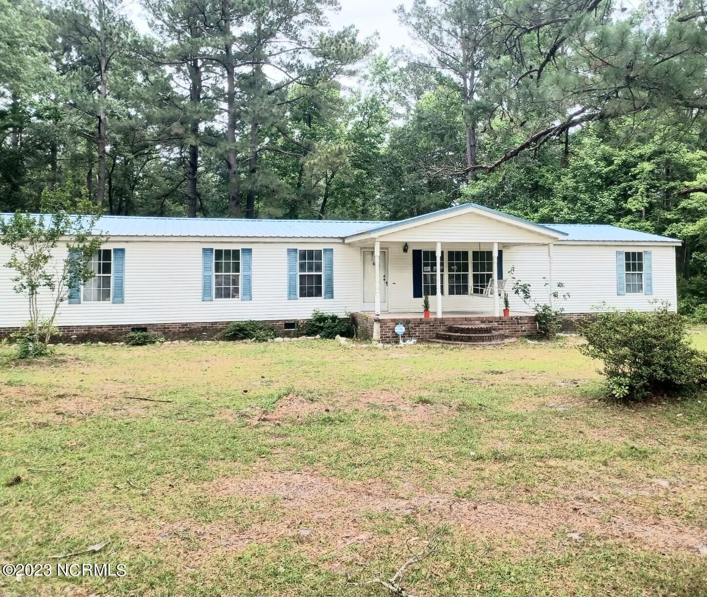 Property Photo:  481 Country Village Road  NC 28472