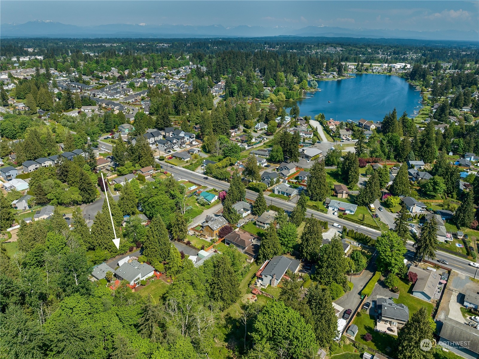 Property Photo:  13822 Beverly Park Road  WA 98087 