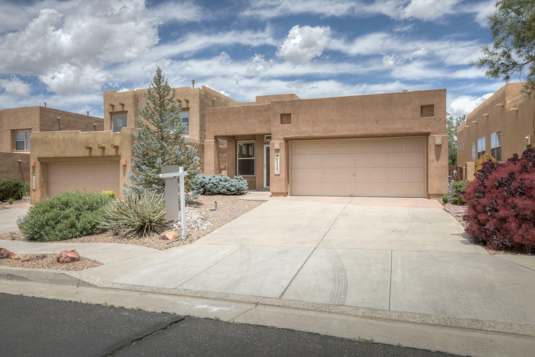 Property Photo:  13247 Silver Peak Place NE  NM 87111 