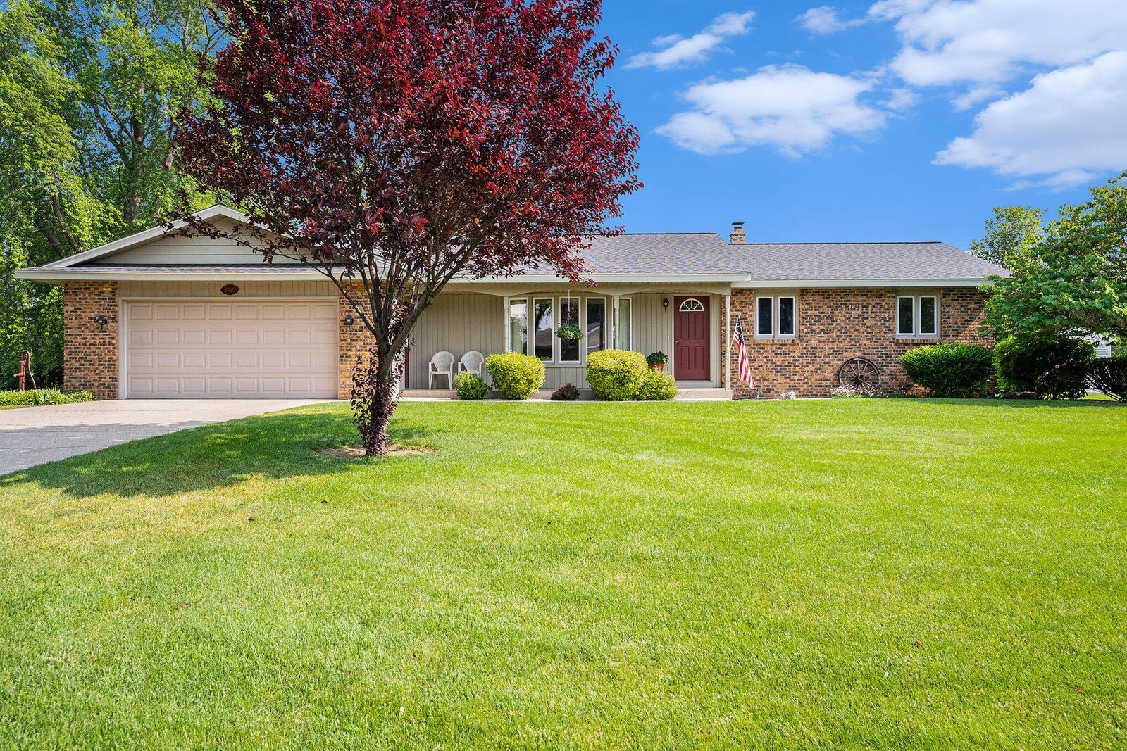 Property Photo:  8721 Summit Court  MI 49464 
